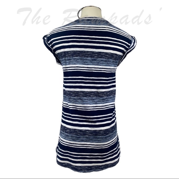 Gap Blue Tones Striped Shirt Size Medium - Picture 3 of 8